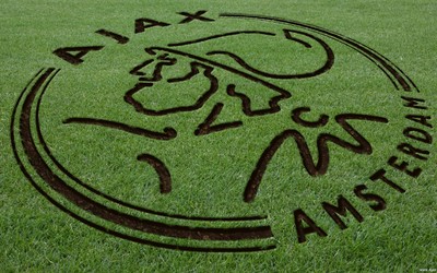 8博精华-丹麦队越位陷阱运用巧妙