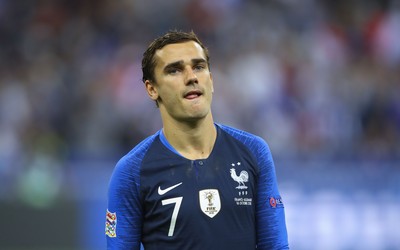 8博快讯-亚马尔进球后感谢医疗团队